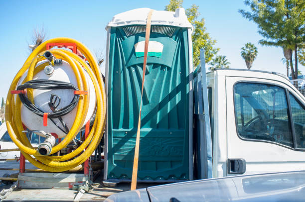 Best Portable restroom trailer rental  in Elk City, OK